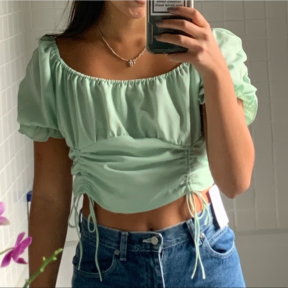 Tops - NWT pale green Yvonne and Love top